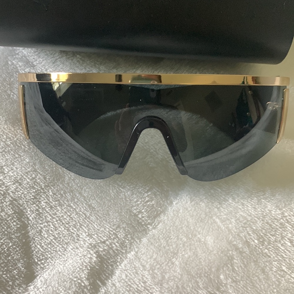 Versace black & gold sunglasses. Like brand new!